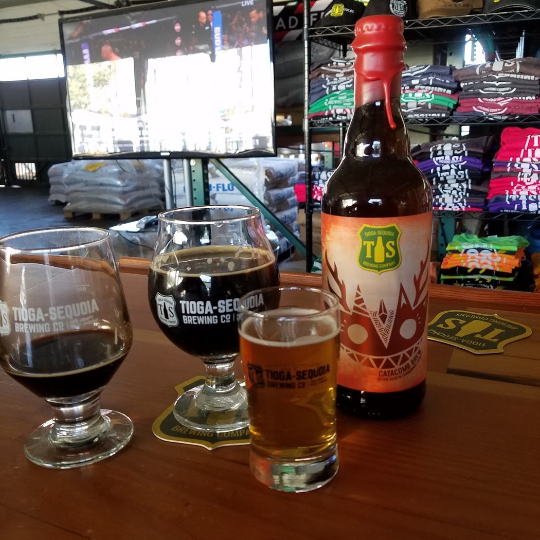 Tioga-Sequoia Beer Garden 2