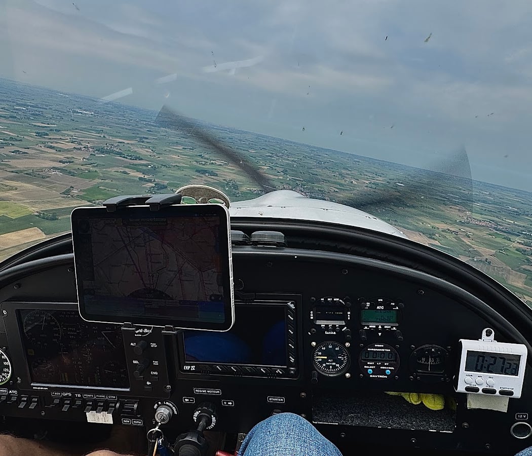 A AIR O Club Ecole de Pilotage ULM 1
