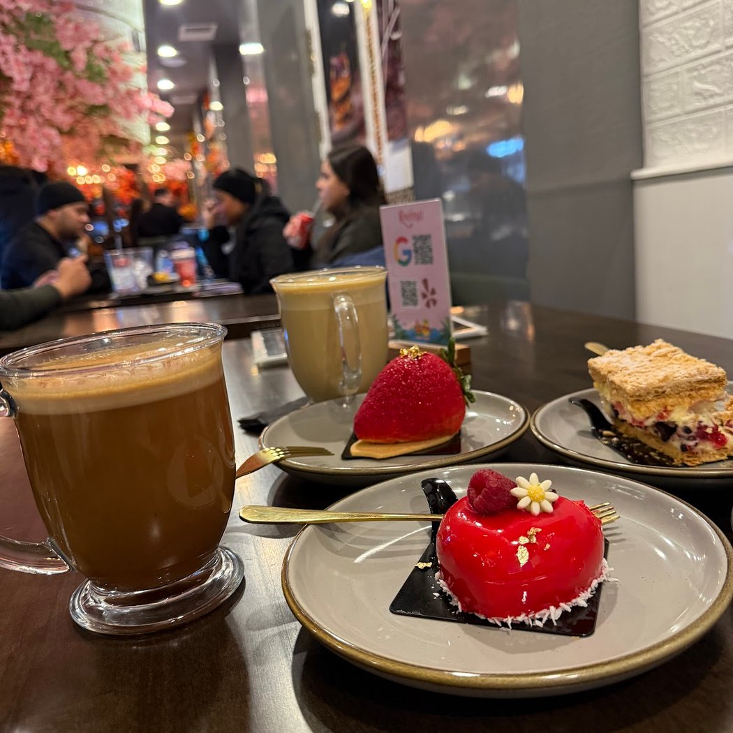 Jhoanes Bakery & Coffee 3