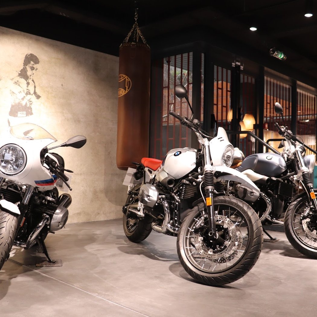 Bärenstark Paris 15 - BMW Motorrad 1