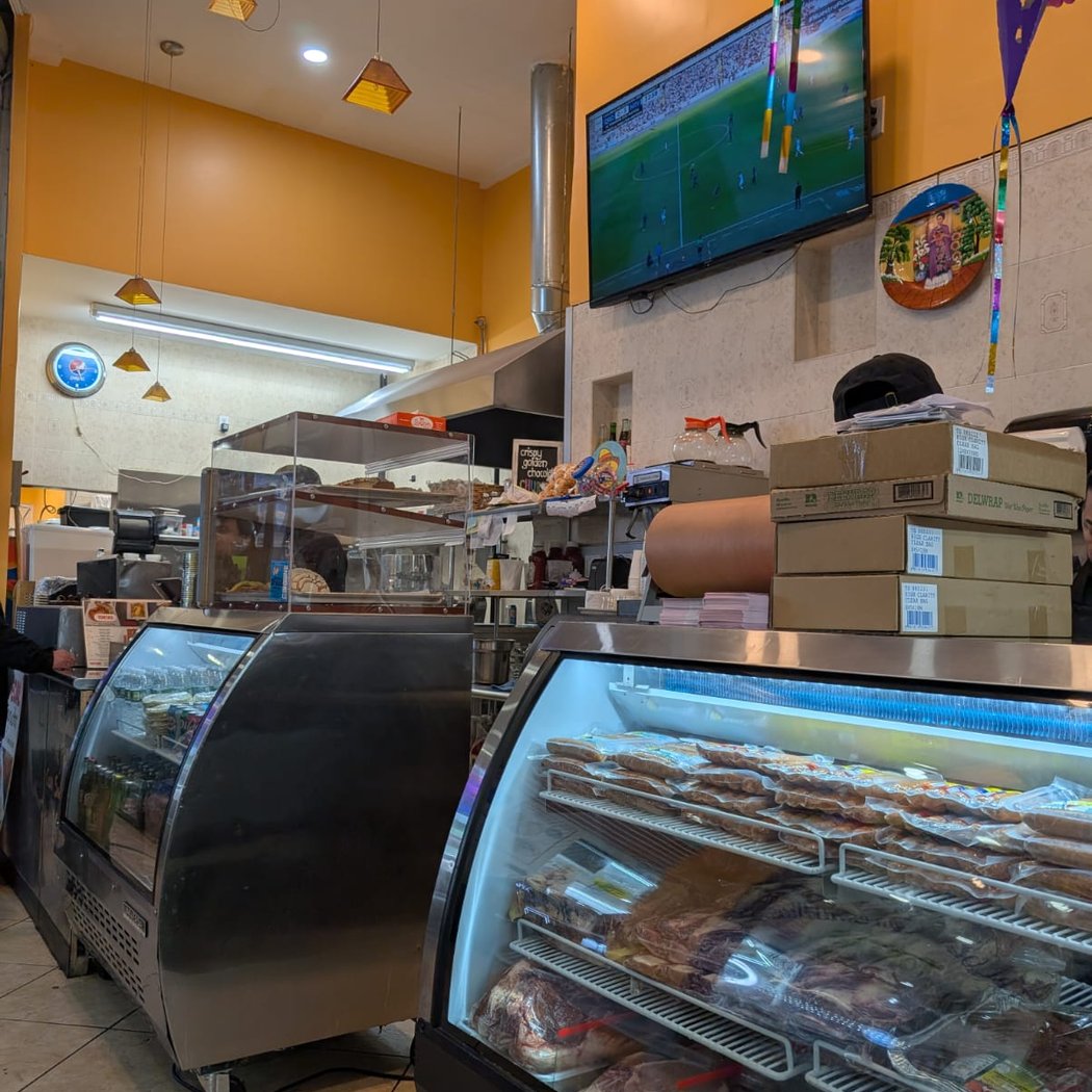 Taqueria Mercadito 2