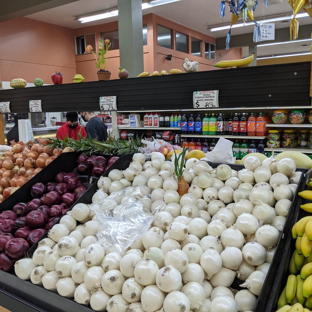 La Hacienda Market 2