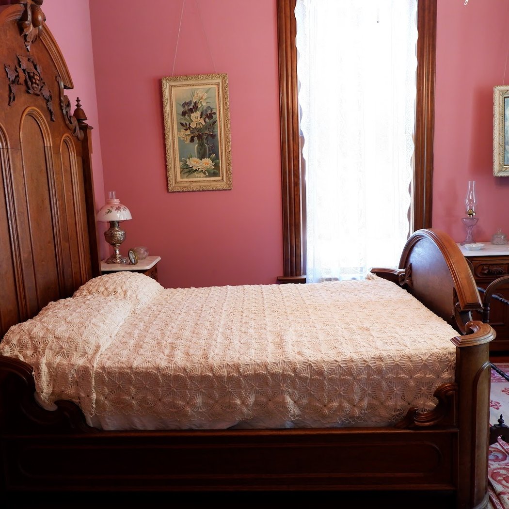 Hill House 1