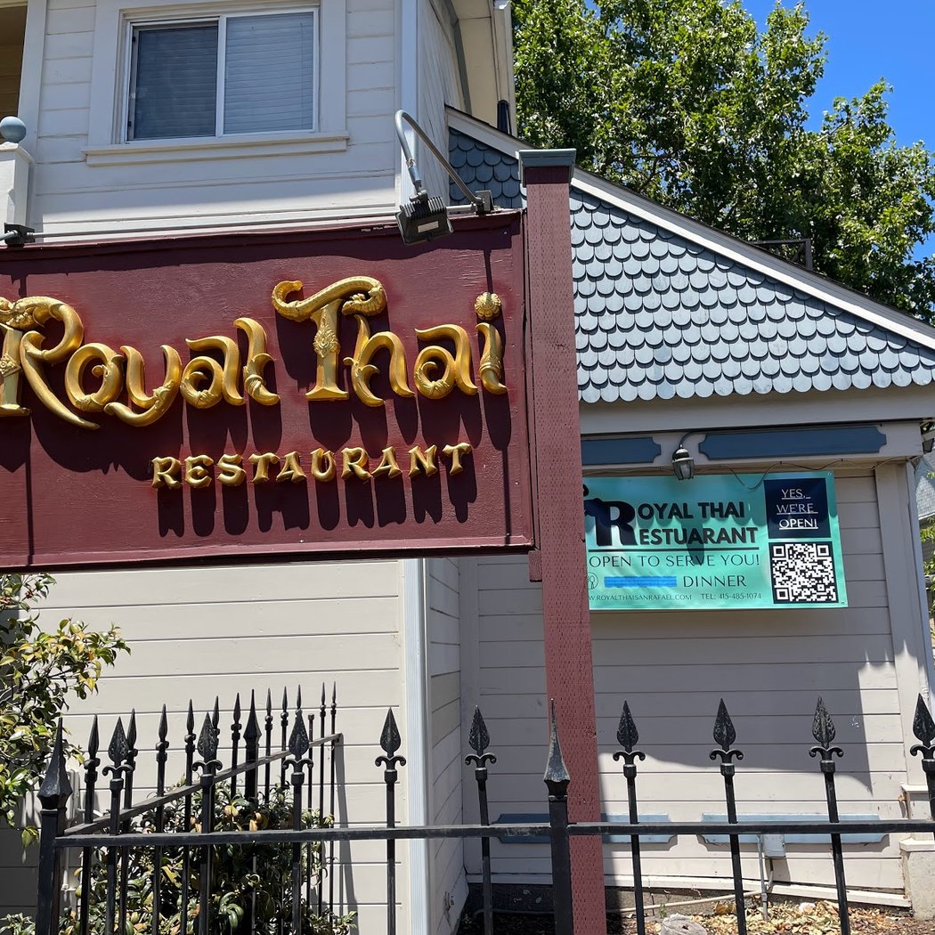 Royal Thai Restaurant 2