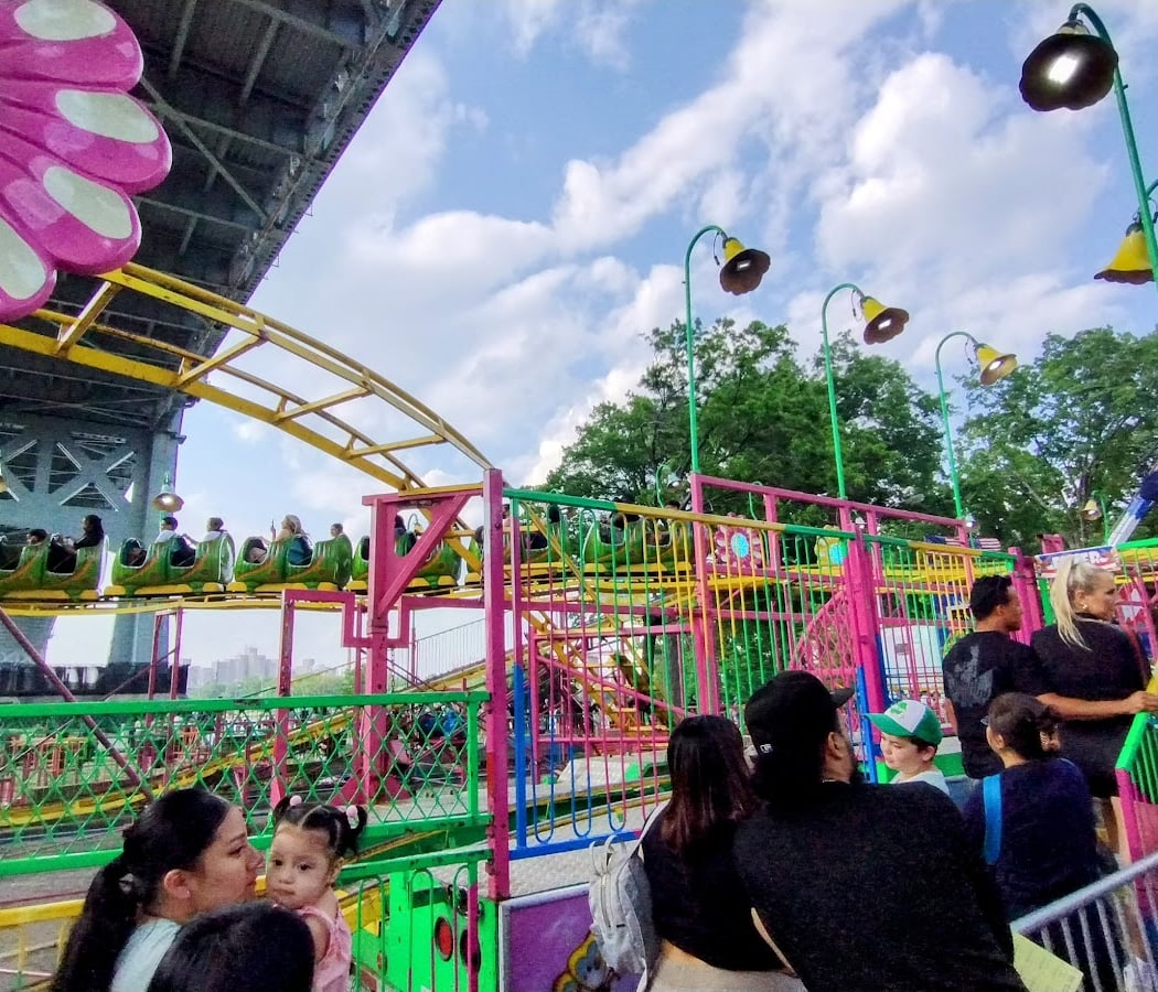 Astoria Park Carnival 1