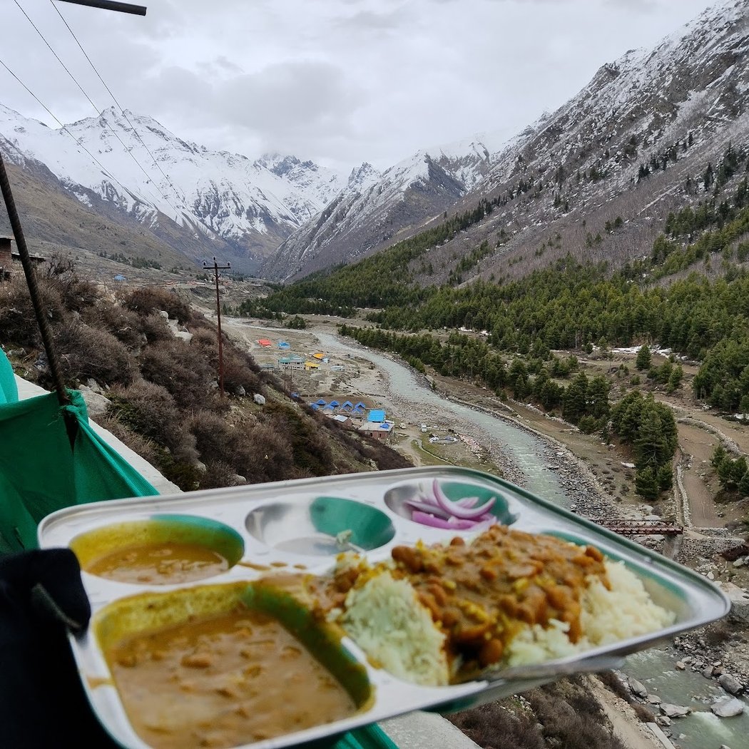 Hindustan Ka Aakhri Dhaba, Chhitkul 1
