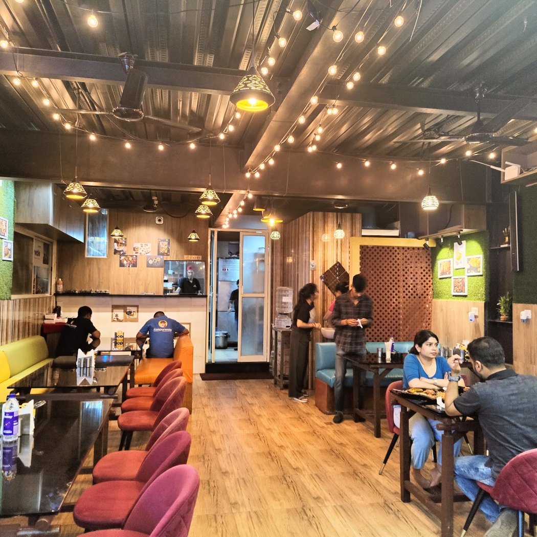 Kanpurwale Restaurant and Caterers 3
