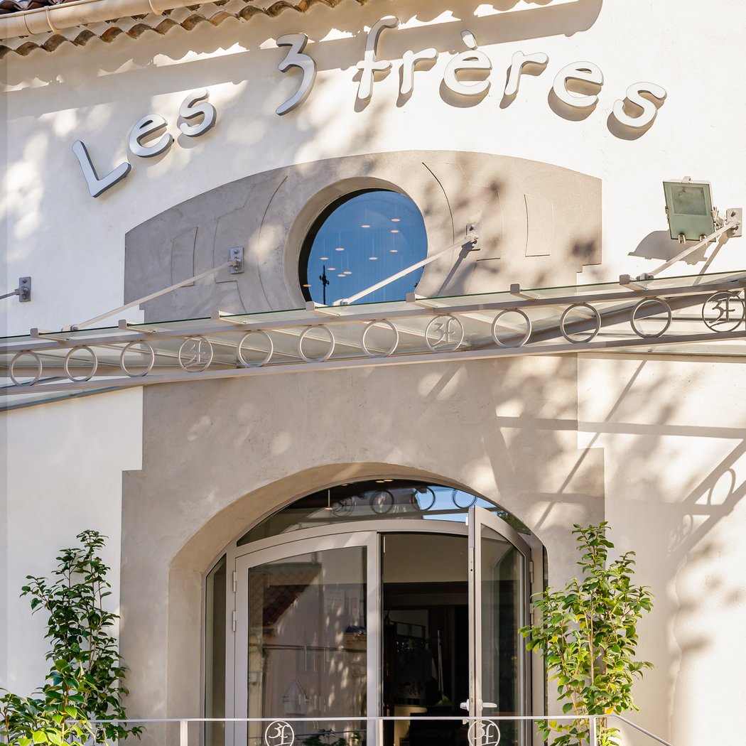 Les 3 Frères 2