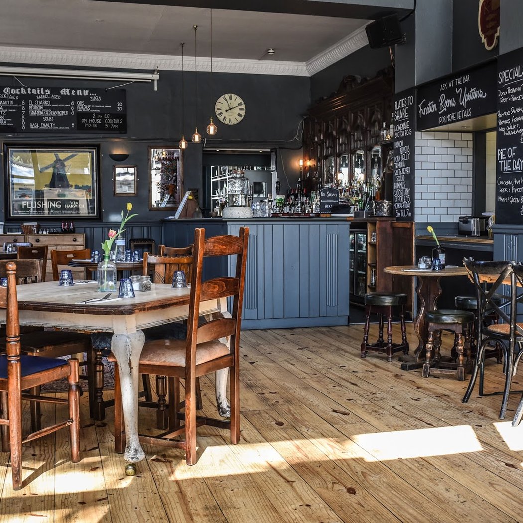 The Selkirk SW17 2