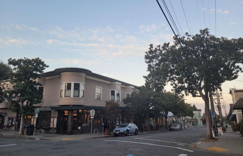 Peet's Coffee 3