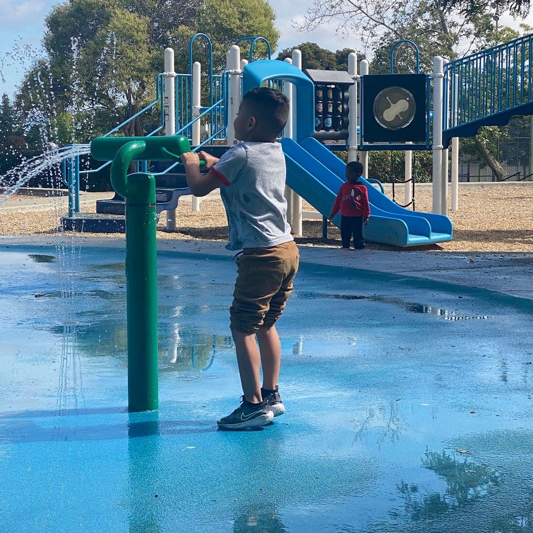 Castro Valley Park Splash Pad 1