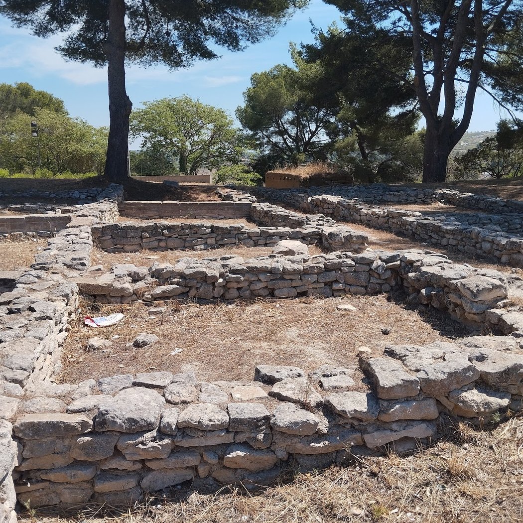 L'oppidum de Saint pierre. 2