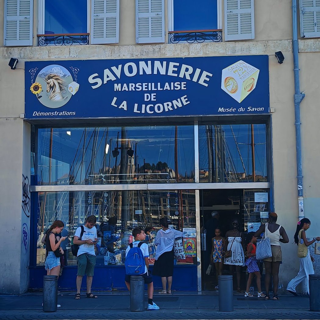 Savonnerie Marseillaise de la Licorne 2