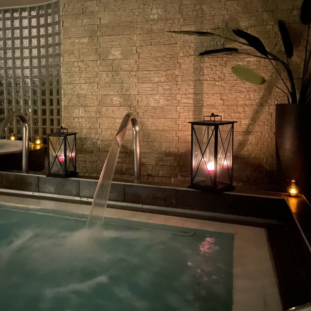 Spa nocturne 1