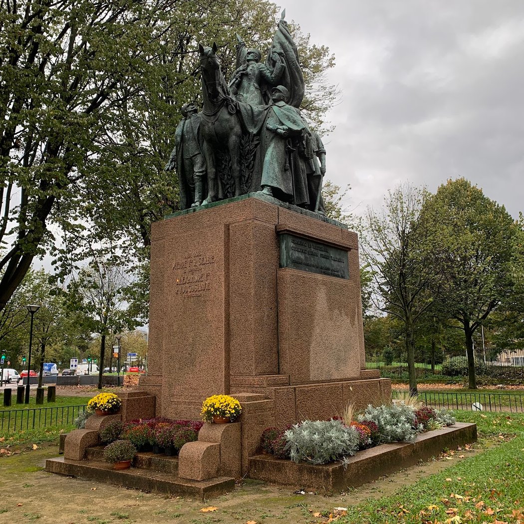 Monument Pierre 1er de Serbie et Alexandre 1er de Yougoslavie 2