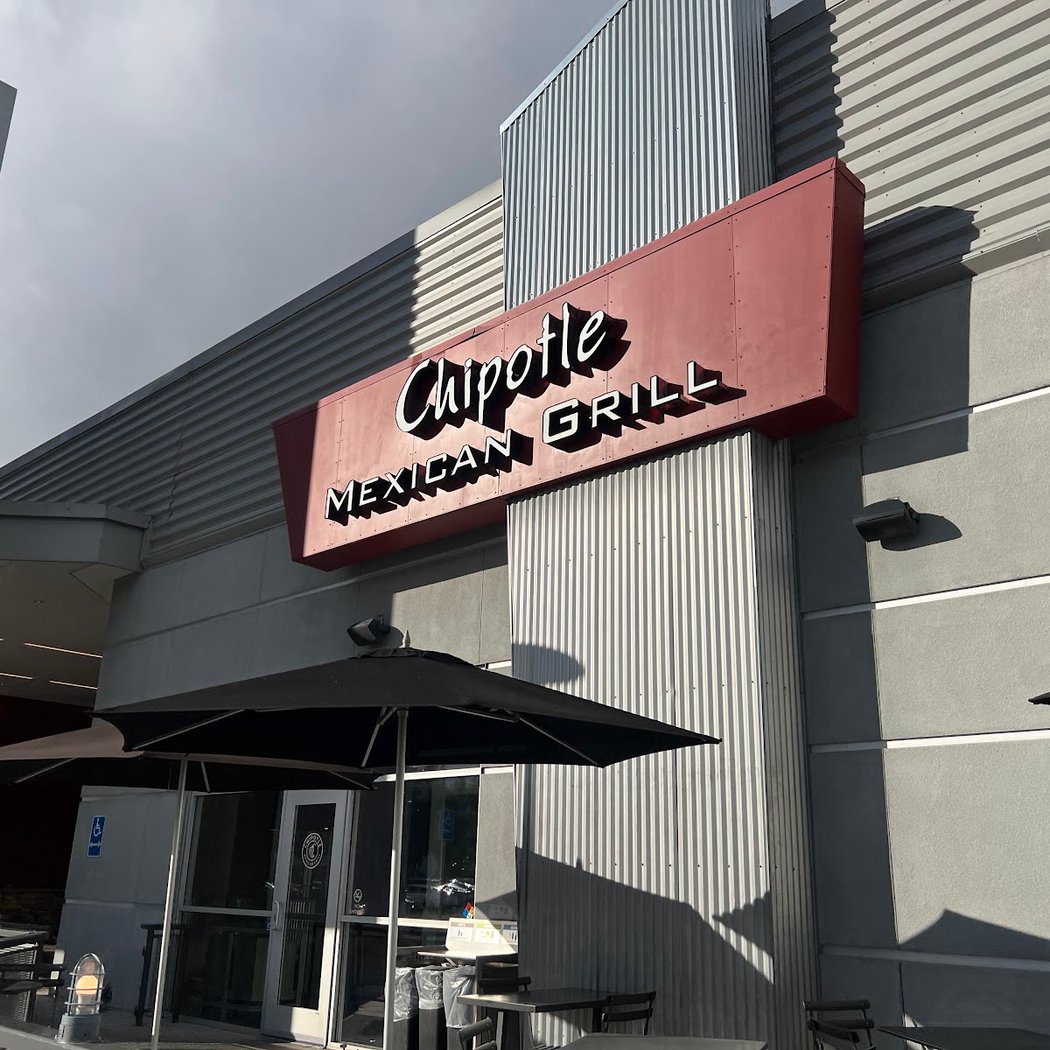 Chipotle Mexican Grill 2