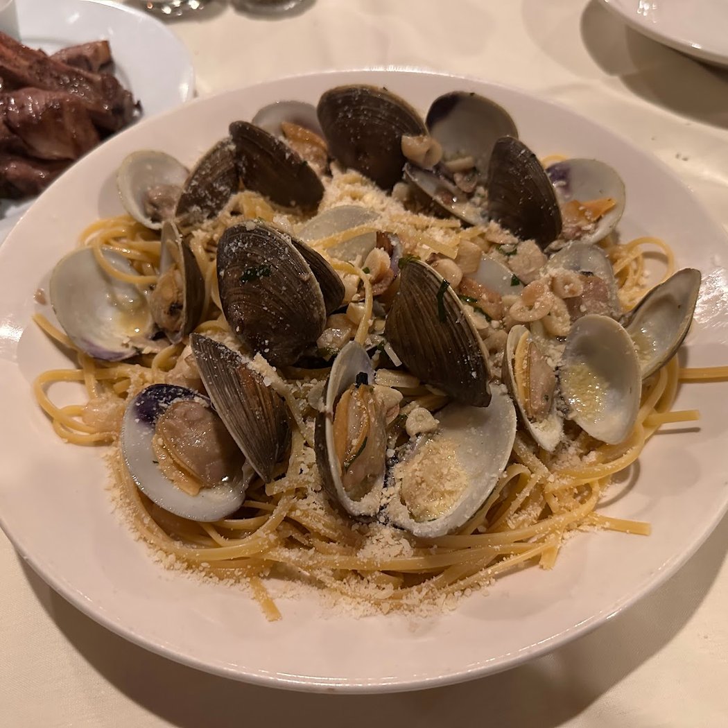 Longobardi's Restaurant 3
