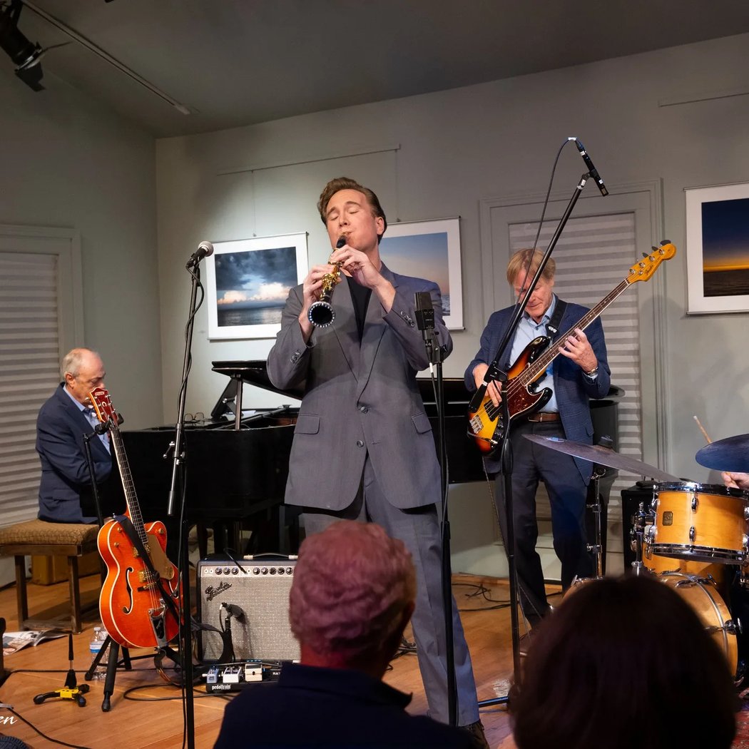 Dave Bennett Quartet: Swing, Surf & Rock 1