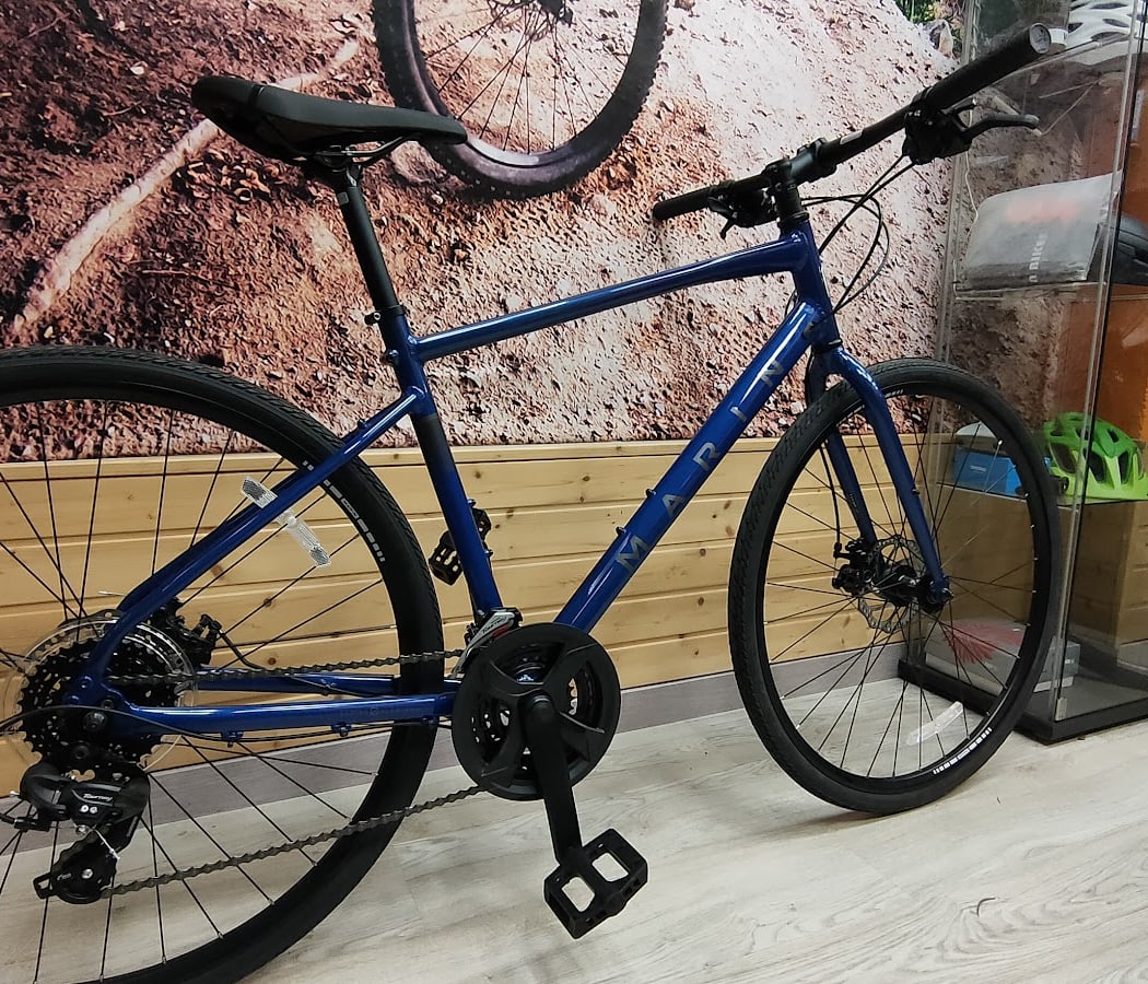 REACTION BIKES SEVILLA - Tienda y Taller de Bicicletas y patinetes eléctricos en Sevilla 2