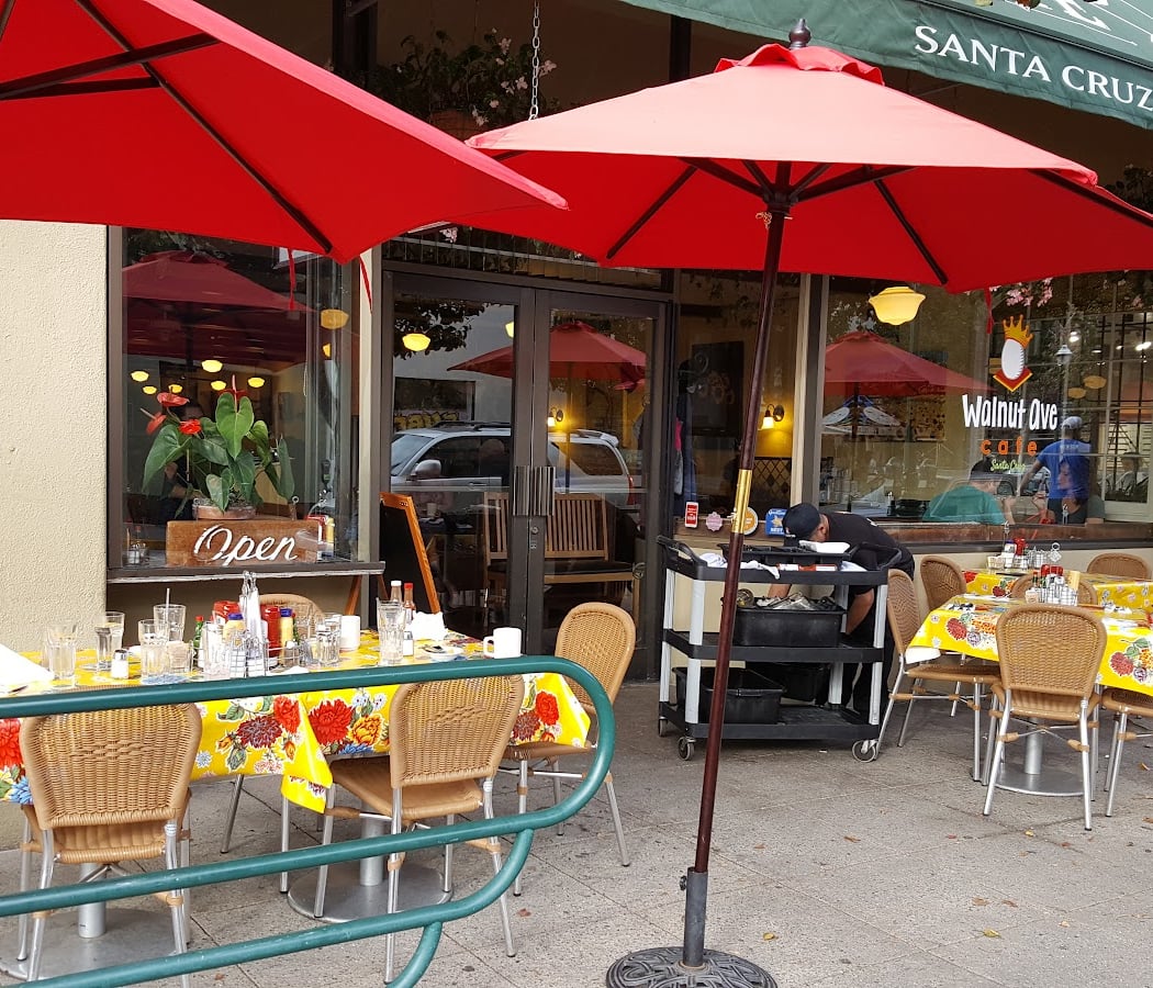 The Walnut Avenue Cafe 2