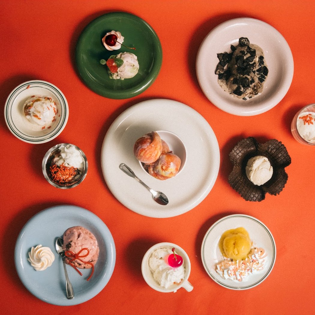 Honey's Ice Cream at Bear Donut 1