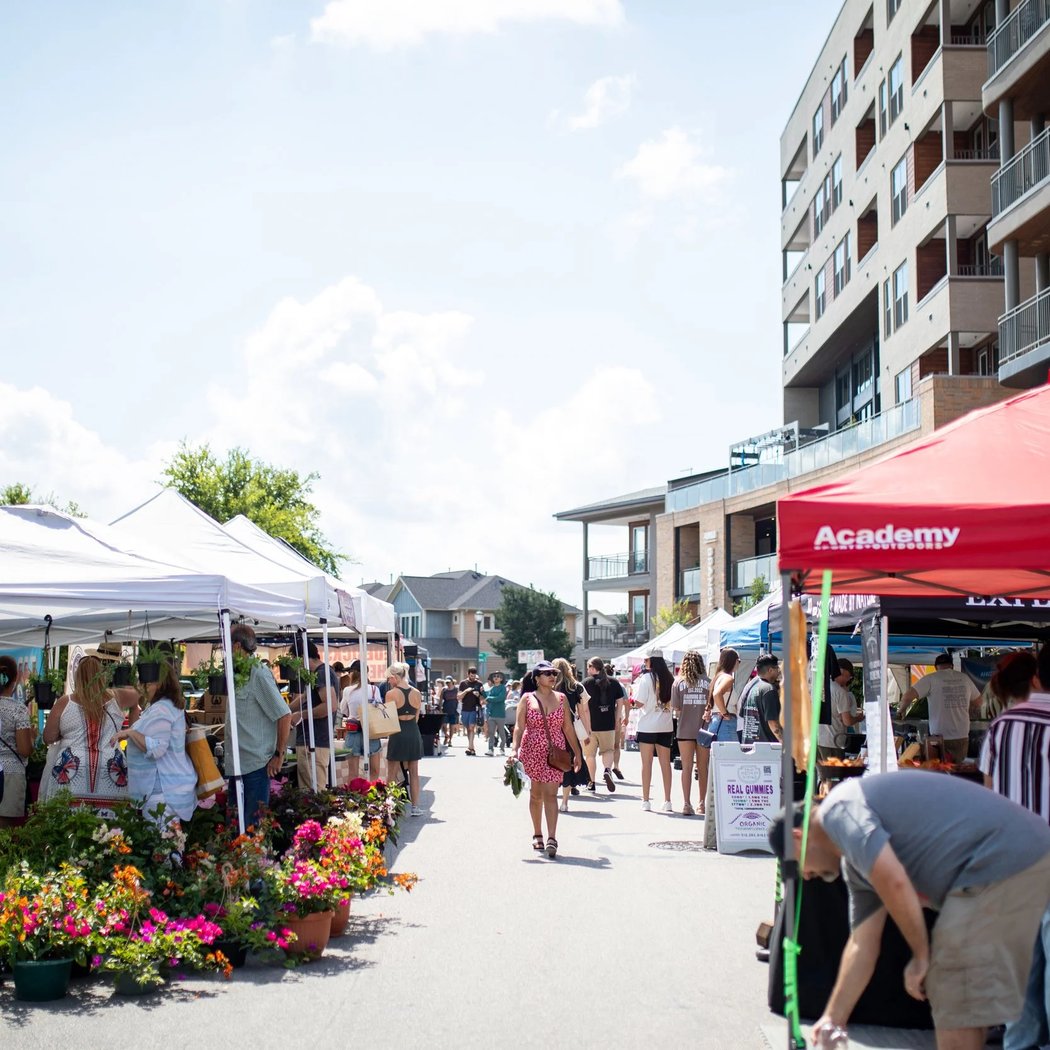 Farmers Market on Grand Parkway 2
