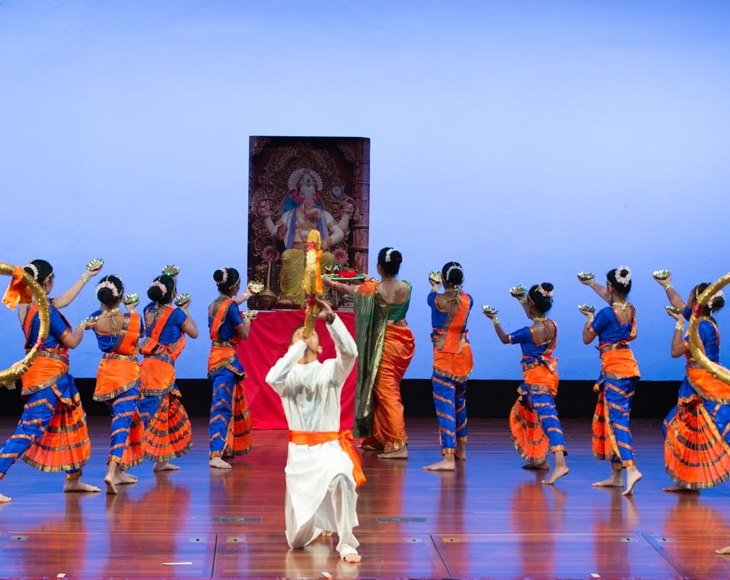Starrz Dance 1