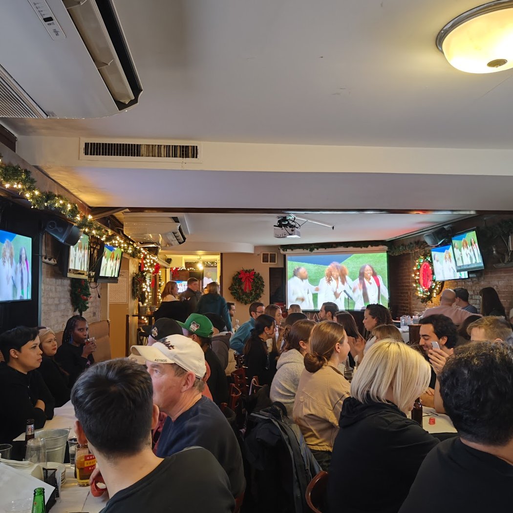 Blondie’s Sports Trivia Night 1