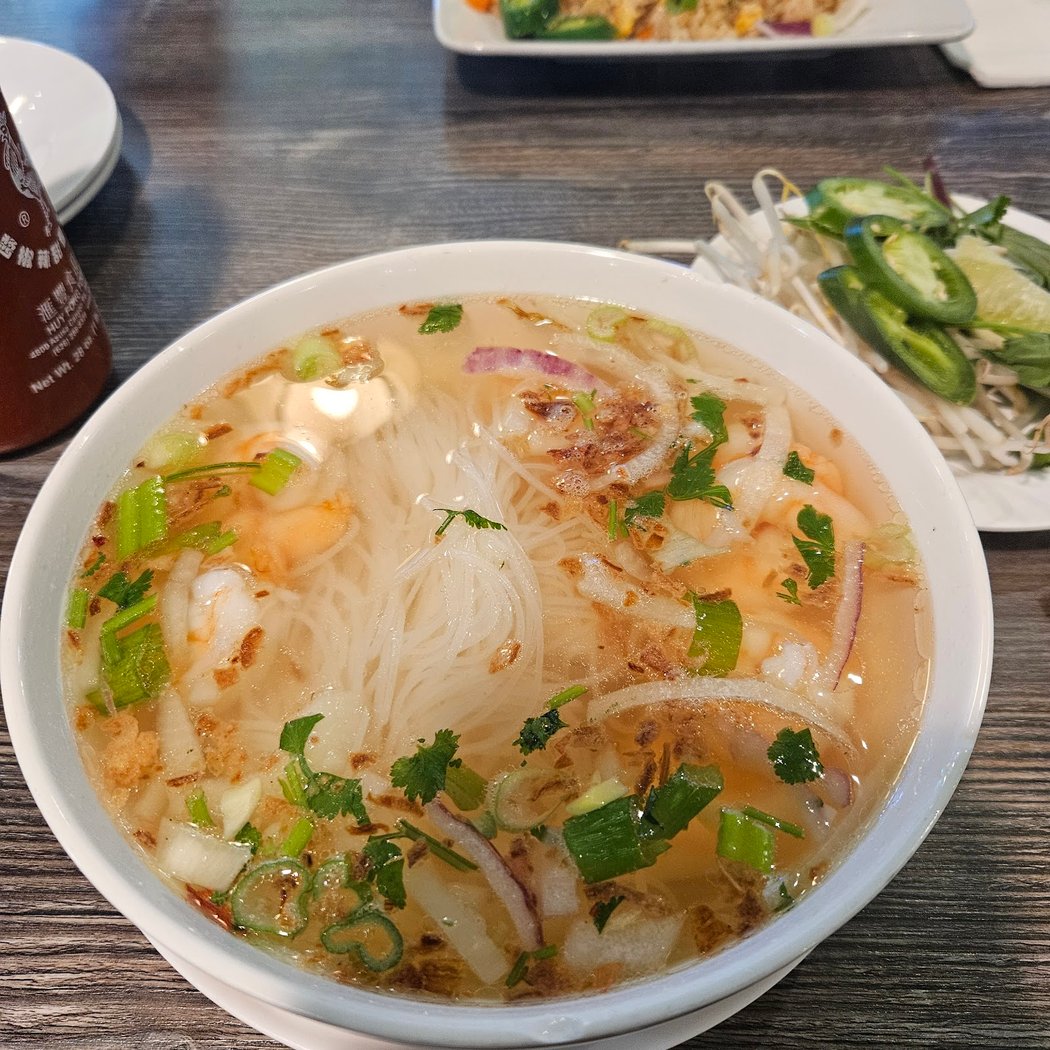 CreAsian Wok 'n Roll 3