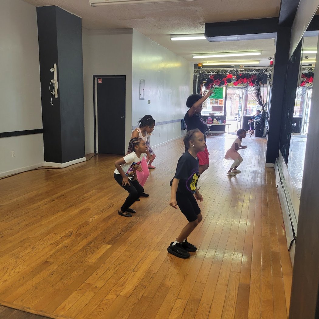 Family-Friendly Step Class 3