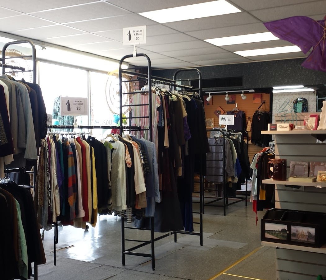 Hana Mission Thrift Store Belleville 3