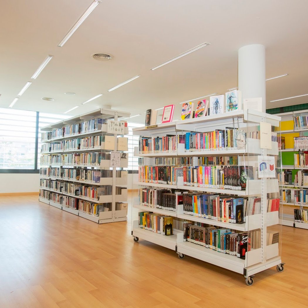 Biblioteca Pública Municipal Torreblanca 3