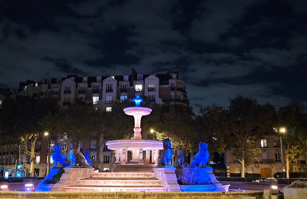 Place Félix Éboué 2