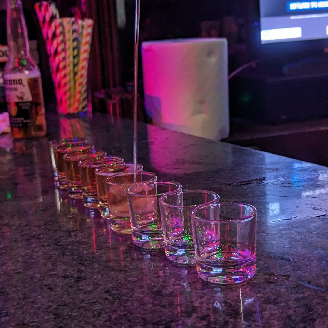 Juri’s Bar Alfalfa 1
