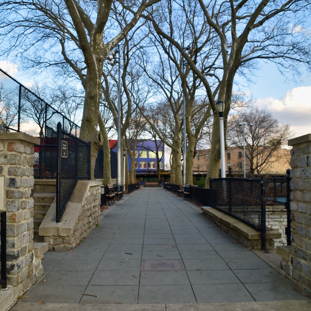 Lincoln Terrace Park Tennis Courts 2