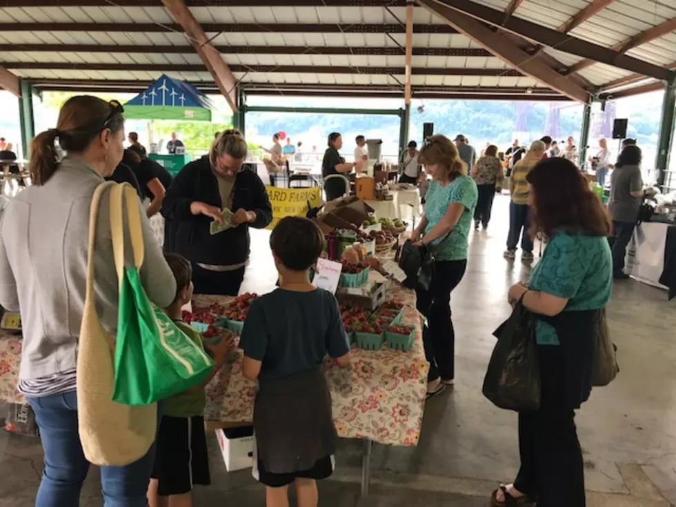 Poughkeepsie Waterfront Market 2