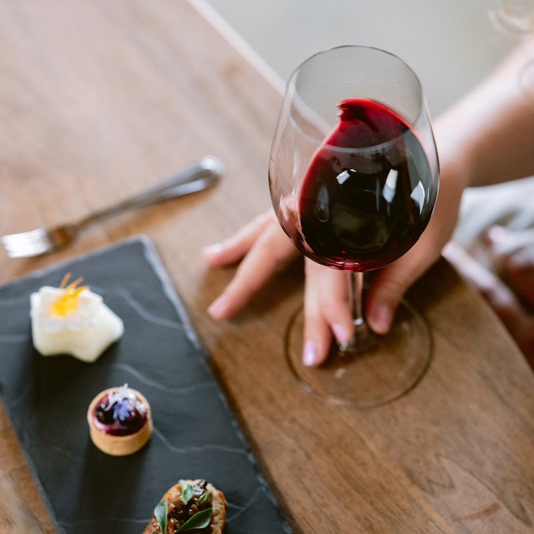 Super Bowl Wine Deal: 2-for-1 Build-Your-Own Tasting Flights 1
