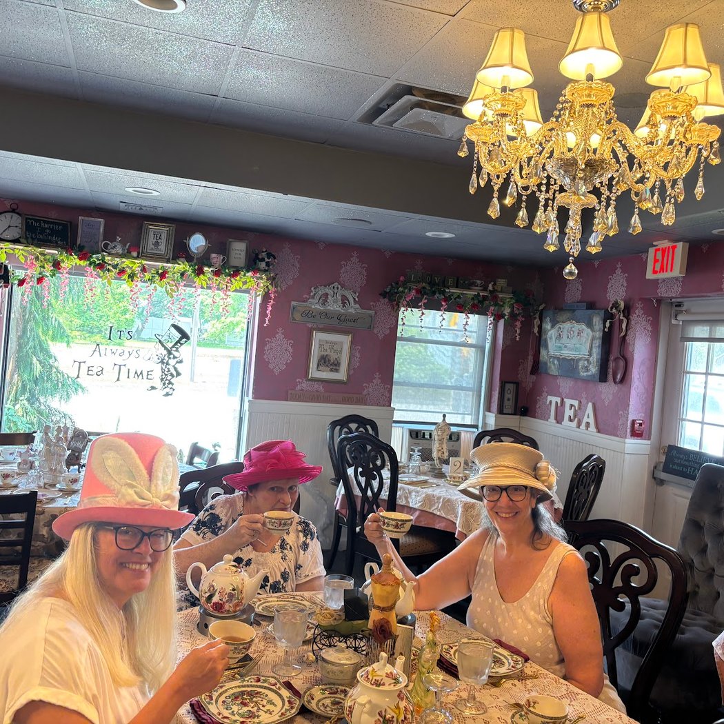 The Mad Batter Tea Room & Restaurant 3
