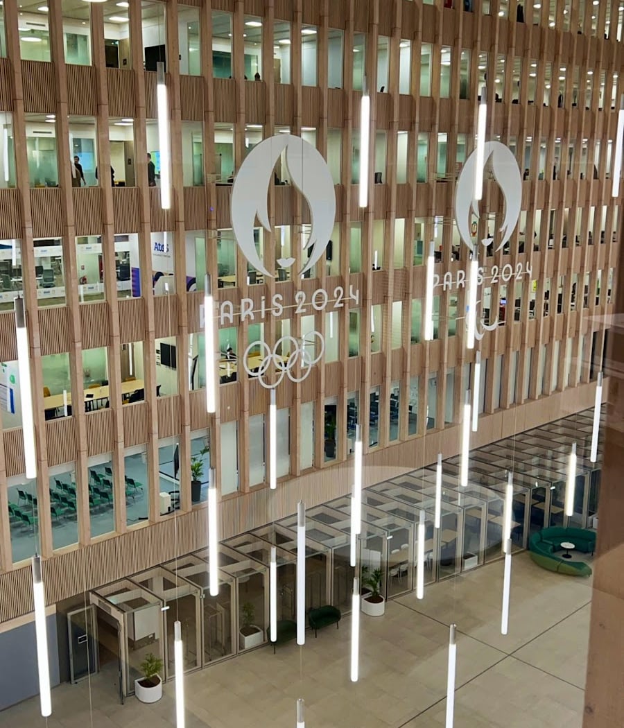 PARIS 2024 Comité d'Organisation des Jeux Olympiques et Paralympiques (COJOP) 1