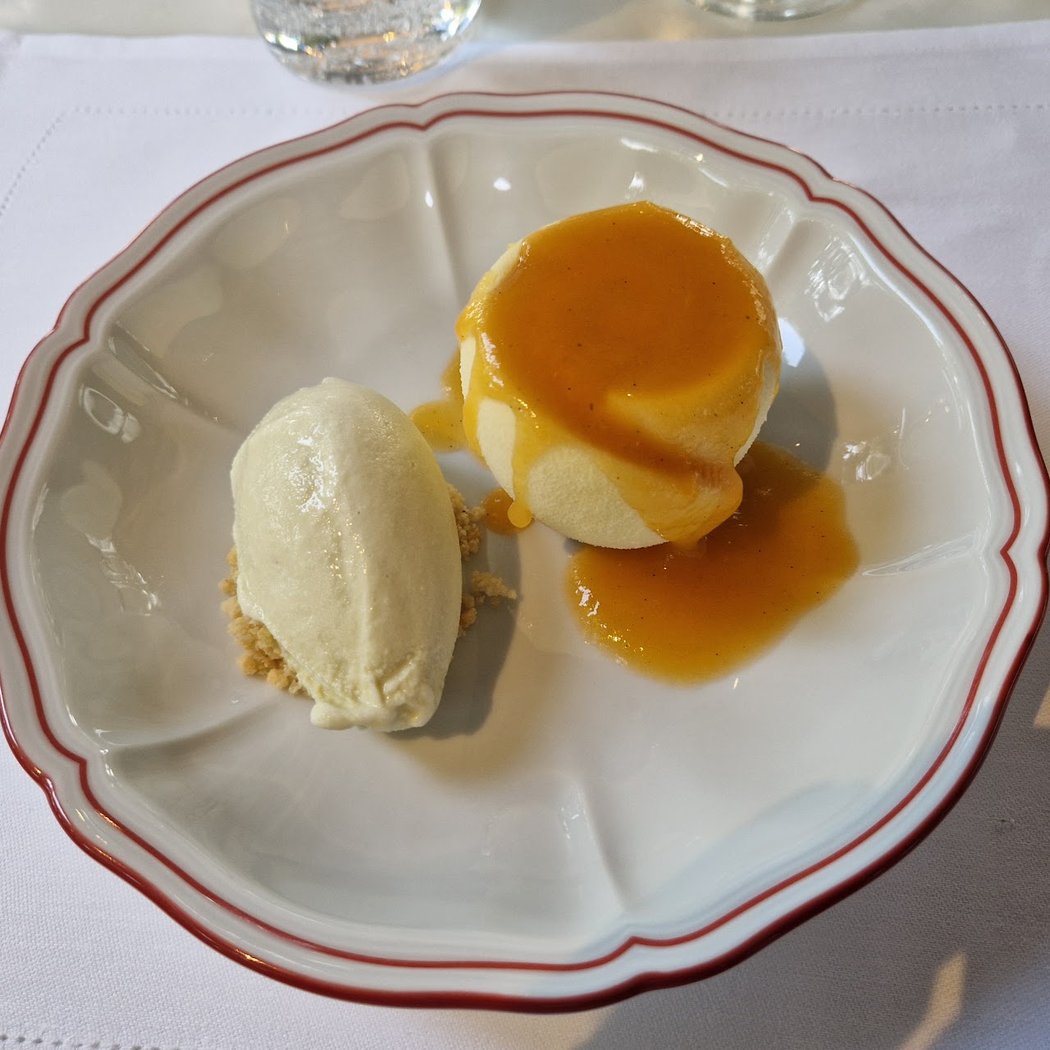 Marguita Restaurant 3