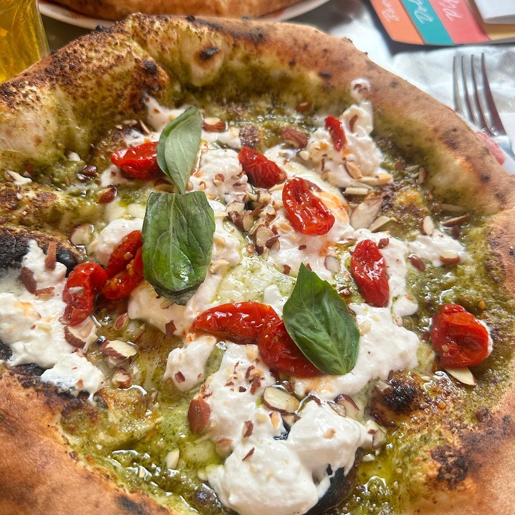 Inauguration de la nouvelle pizzeria de Peppe Cutraro 3