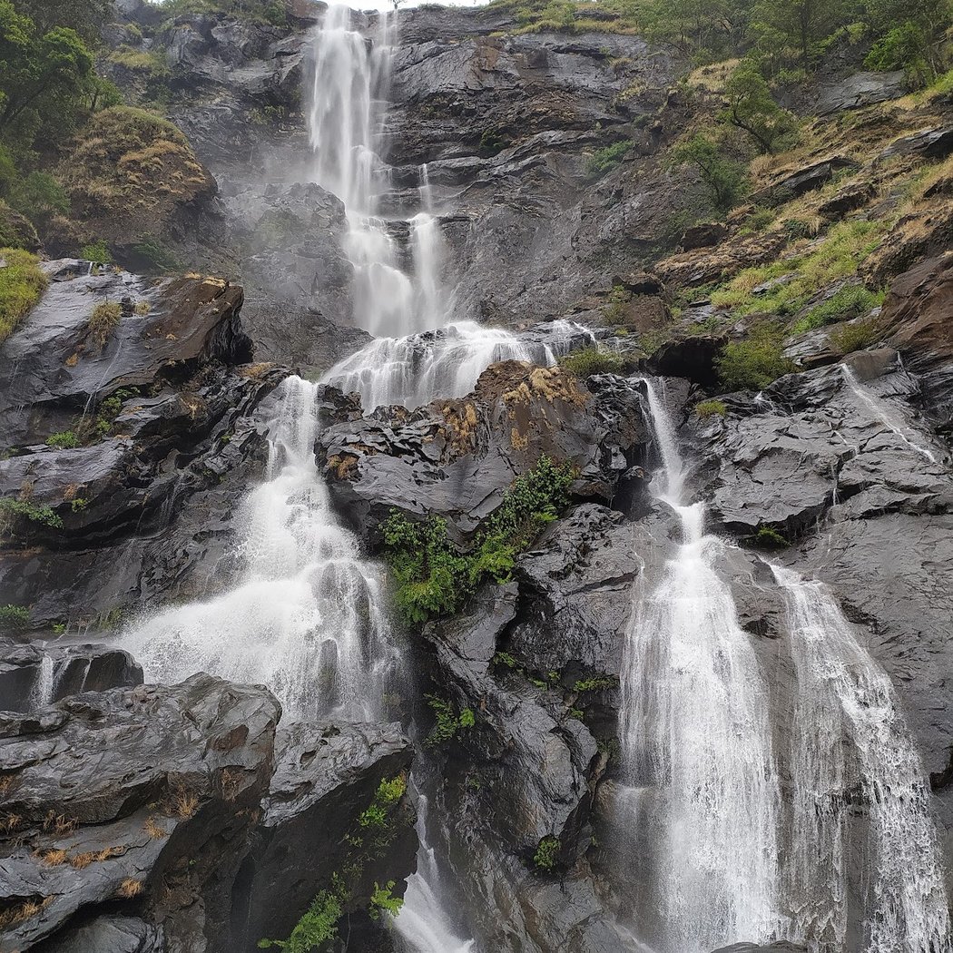 Bandaje Falls Trek 3