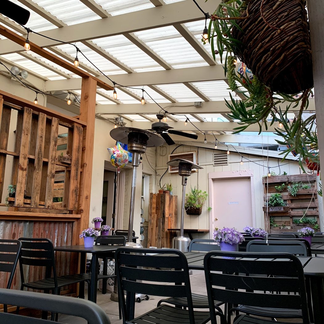 20Twenty Wine & Cheese Bar 2