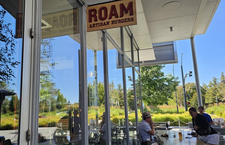 Roam Artisan Burgers 2