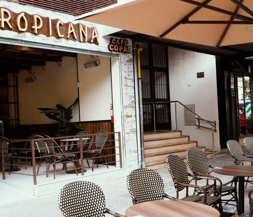 Tropicana Café Copas 2