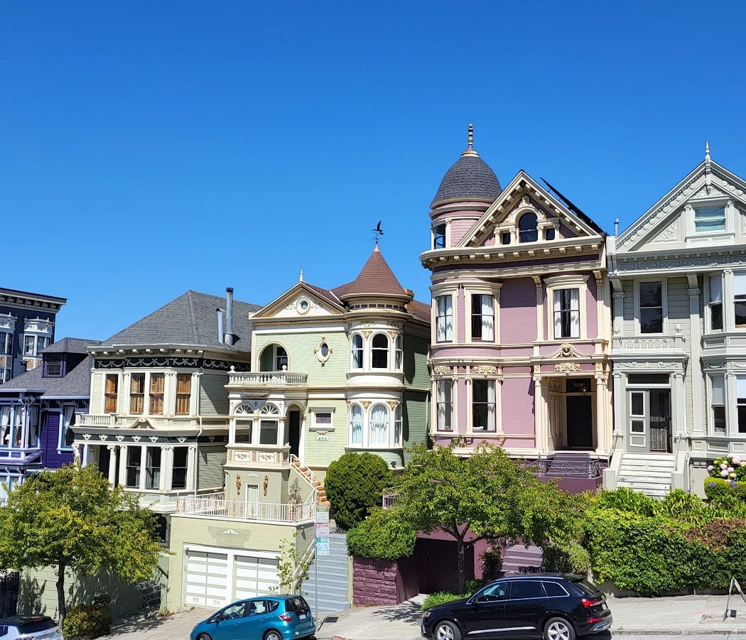 Blue Painted Lady House Tour - Interior Guided Tour by Owner 3
