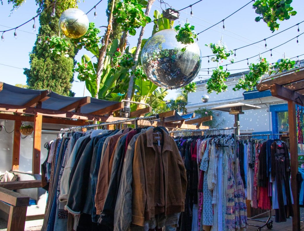 Baad Sunday Vintage & Makers Market 3