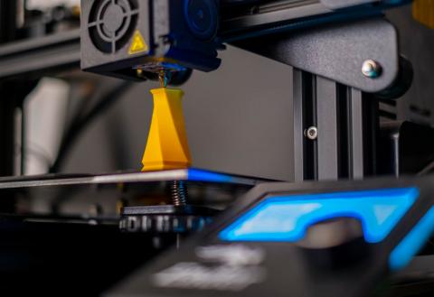 3D Printing Class: Pumpkin LED Light Holder