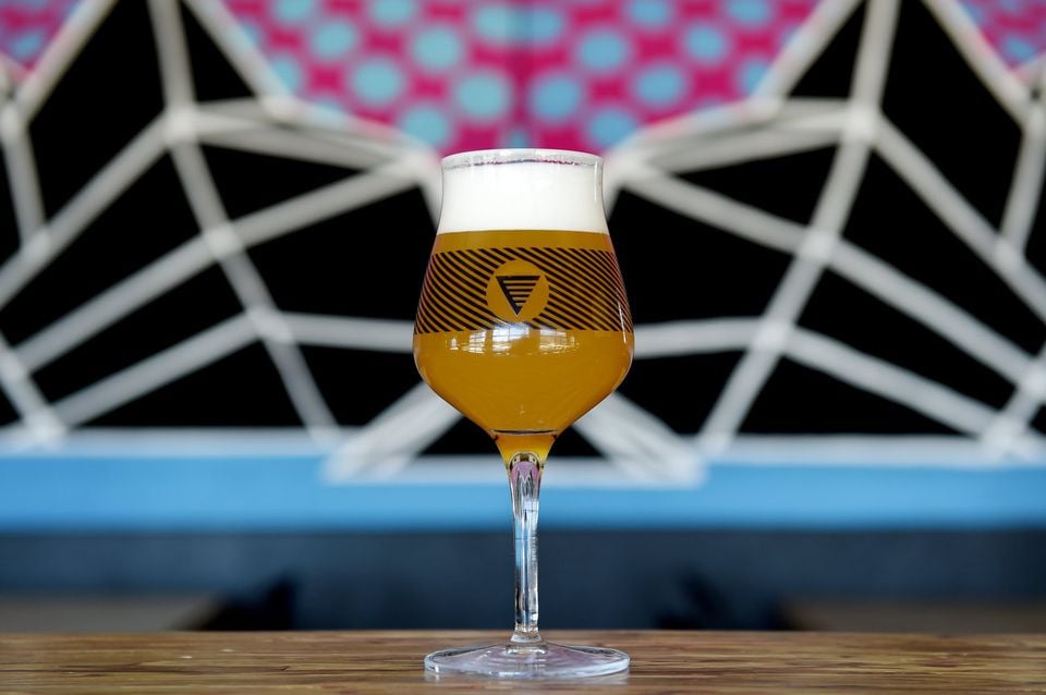 HOMES Brewery - Brewpub 1