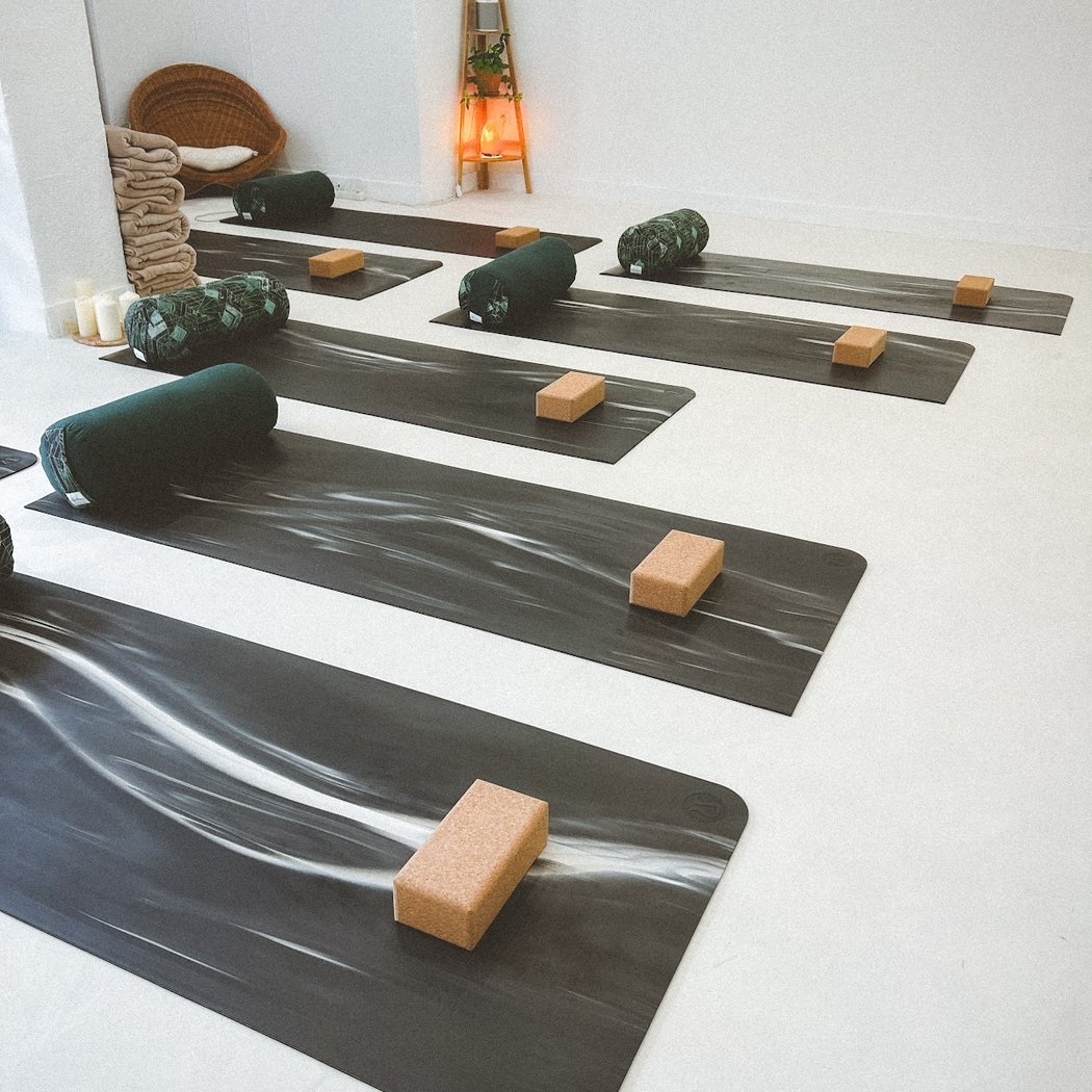 Nuo Yoga Club • Studio Yoga & Massage 3